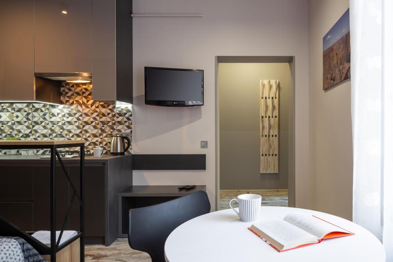 Appartement Lion King D1 à Lviv Extérieur photo