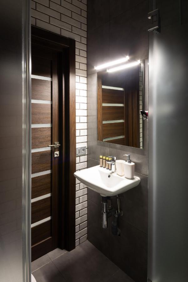Appartement Lion King D1 à Lviv Extérieur photo